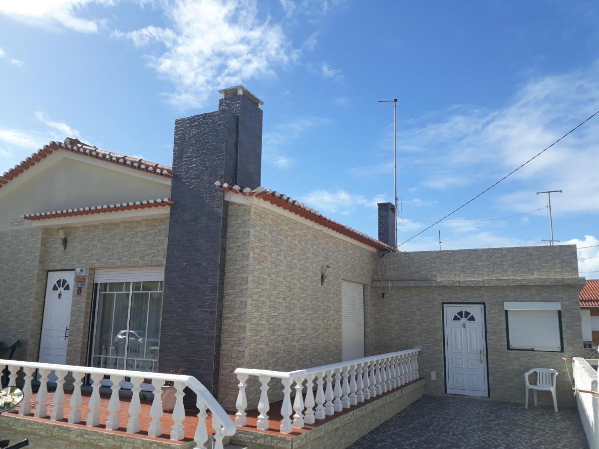 Nazaré Villa North Wave Esterno foto